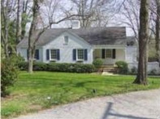 1201 Cinderella Rd, Lookout Mountain, GA 30750