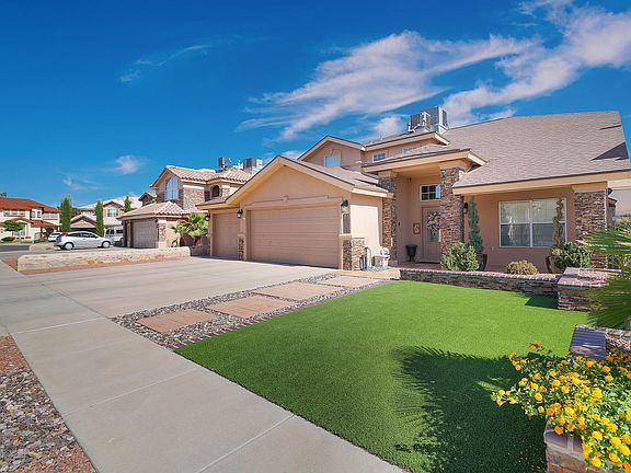 2nd image of 12420 Paseo Largo Cir