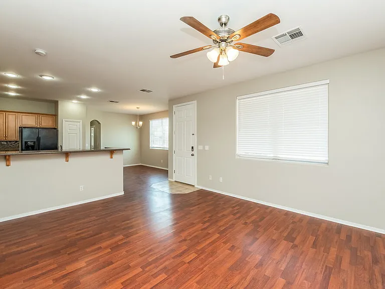 6604 Frances Celia Ave — Photo 4