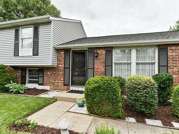 4th image of 12926 New Parkland Dr