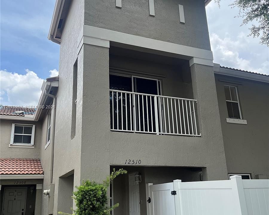 1st image of 12510 SW 53rd St