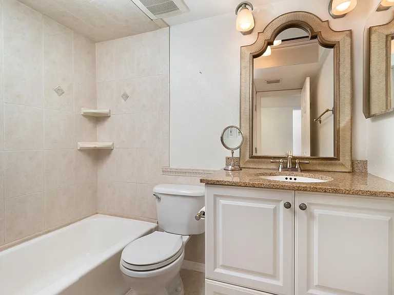 4550 Overlook Dr NE #259 — Photo 34