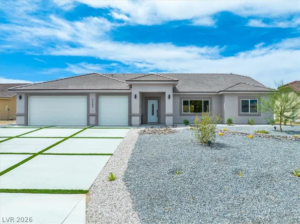 6680 S Raintree Ct, Pahrump, NV 89061
