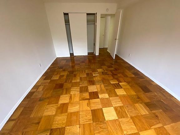 2nd image of 38 Lake St