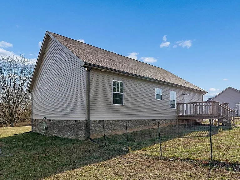 1521 Wixtown Rd — Photo 8