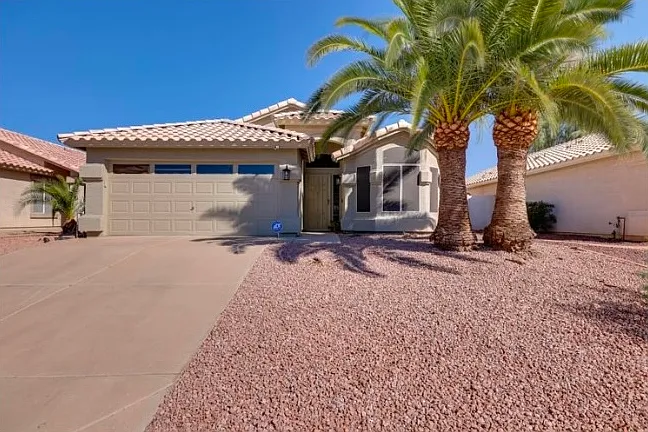 6234 W Blackhawk Dr