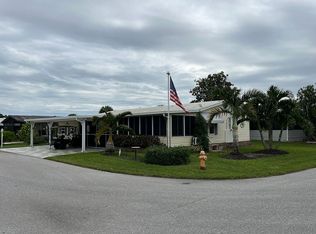 198 Fishtail Palm Ln, Naples, FL 34114