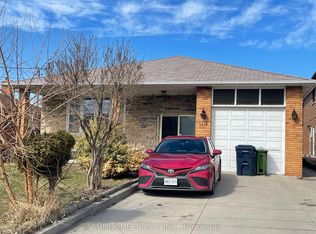 170 Gracefield Ave, Toronto, ON M6L1L5