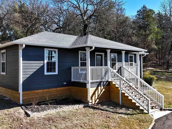 640 Callender Lake Dr, Murchison, TX 75778