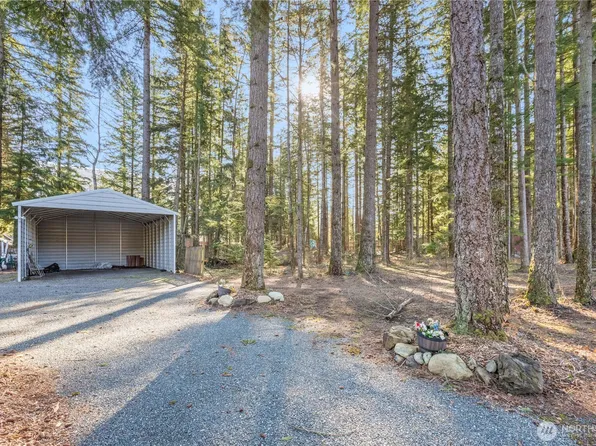 8668 Bell Court, Maple Falls, WA 98266