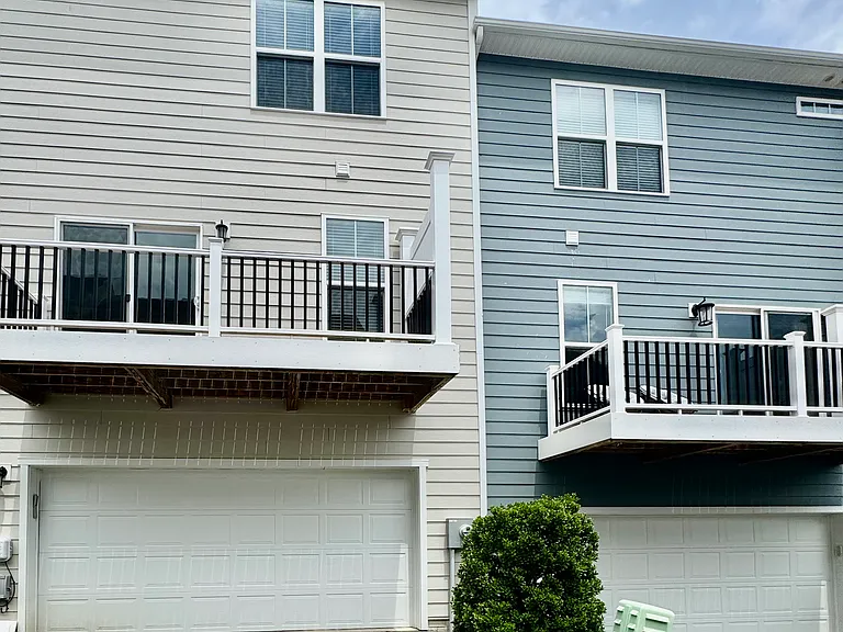 325 John Adams Dr — Photo 32