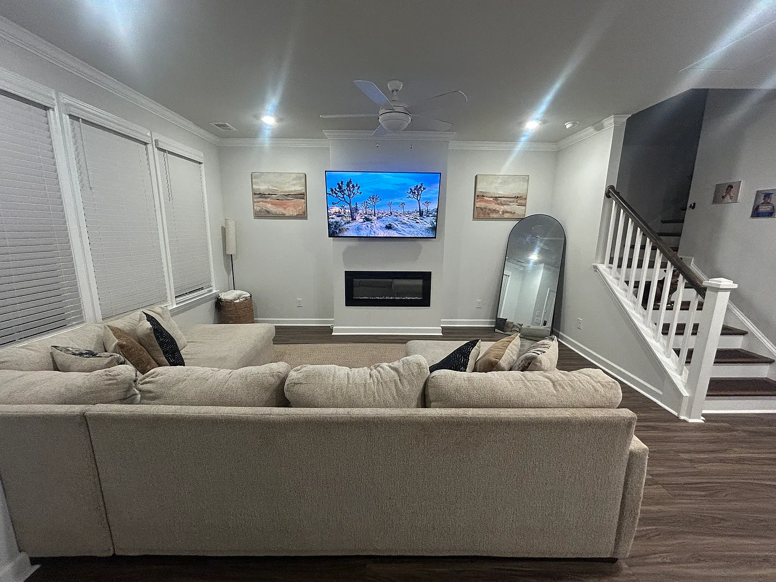3 bed, 2.5 bath, 1682 sqft, $2,800 — Photo 2