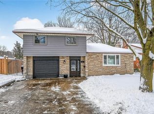 124 Southwood Dr, Cambridge, ON N1S 3S2