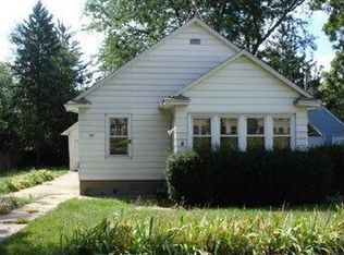 623 Congdon Ave, Elgin, IL 60120