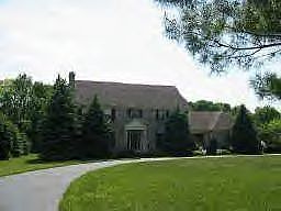 2nd image of 7 Meadowbrook Dr