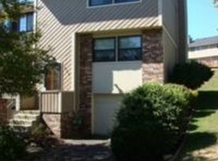 858 Wheatland Cir, Bridgeville, PA 15017