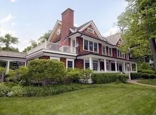 540 E North Ave, Lake Bluff, IL 60044