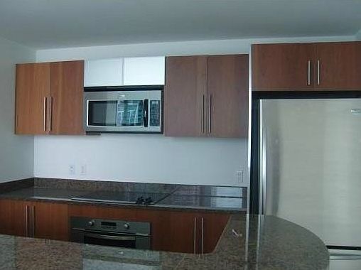 2nd image of 300 S Biscayne Blvd APT 1903