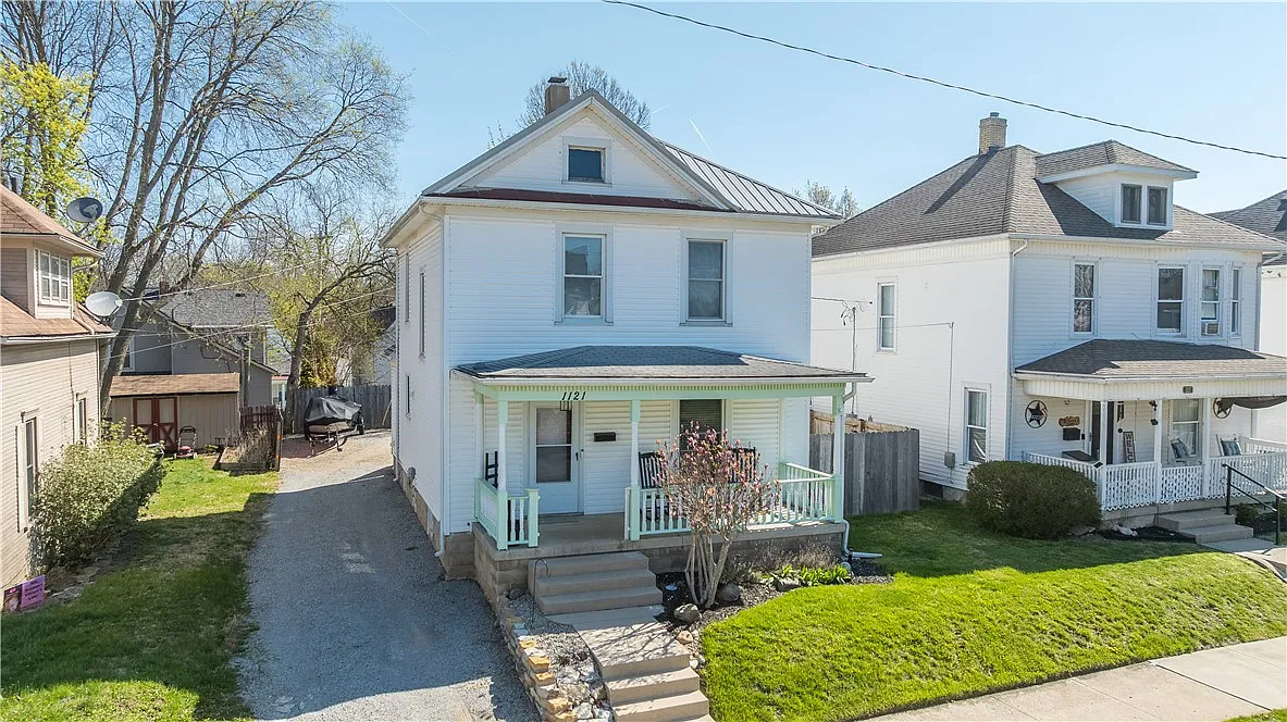 1121 Broadway photo 1
