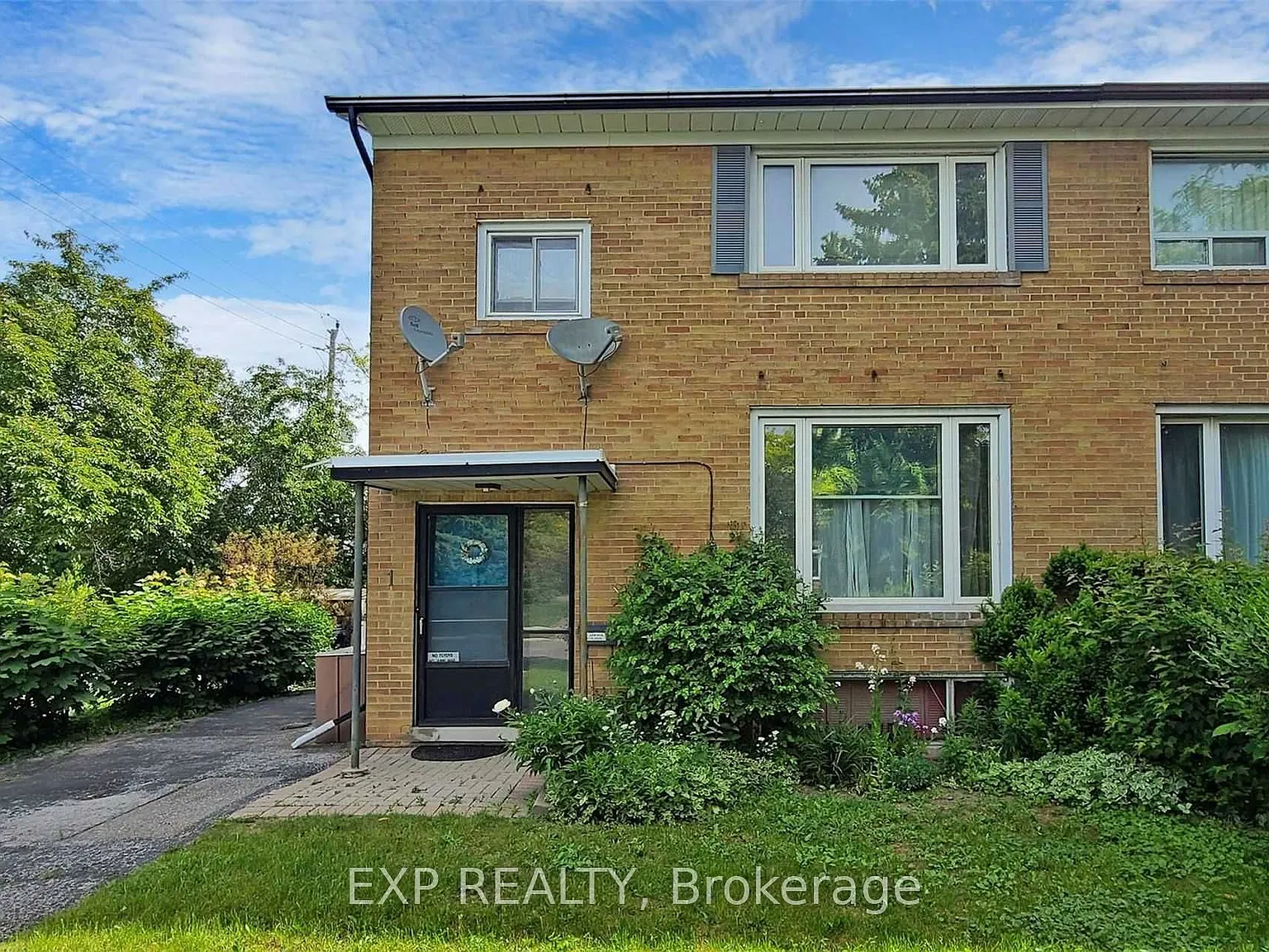 3 bed, $3,500 — Photo 1