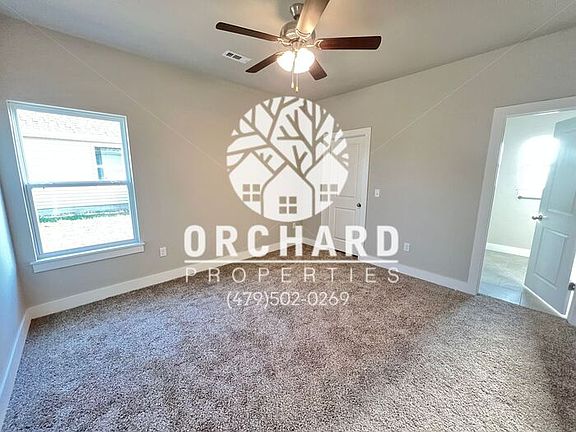 5th image of 3005 N Conway Dr