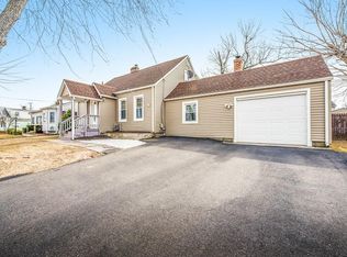 17 Gertrude St, Springfield, MA 01118