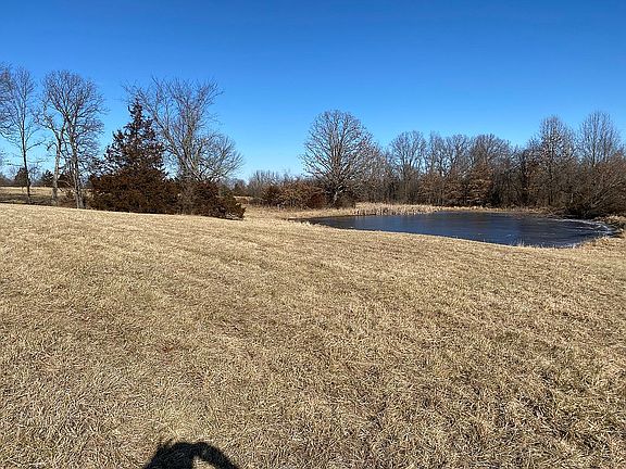 4th image of 506 Sams Creek Ct