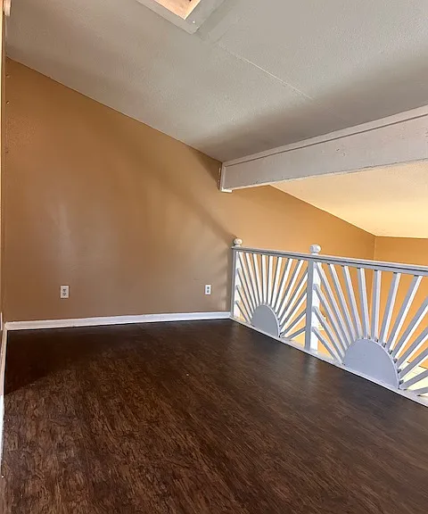 3513 Glenda Ave — Photo 10