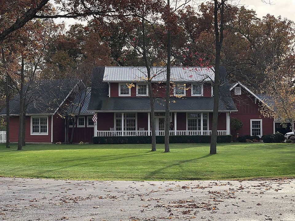 Classic farmhouse charm.
