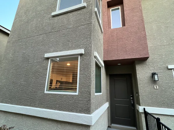 12185 Scarlet Ember Rd #1, Las Vegas, NV 89183