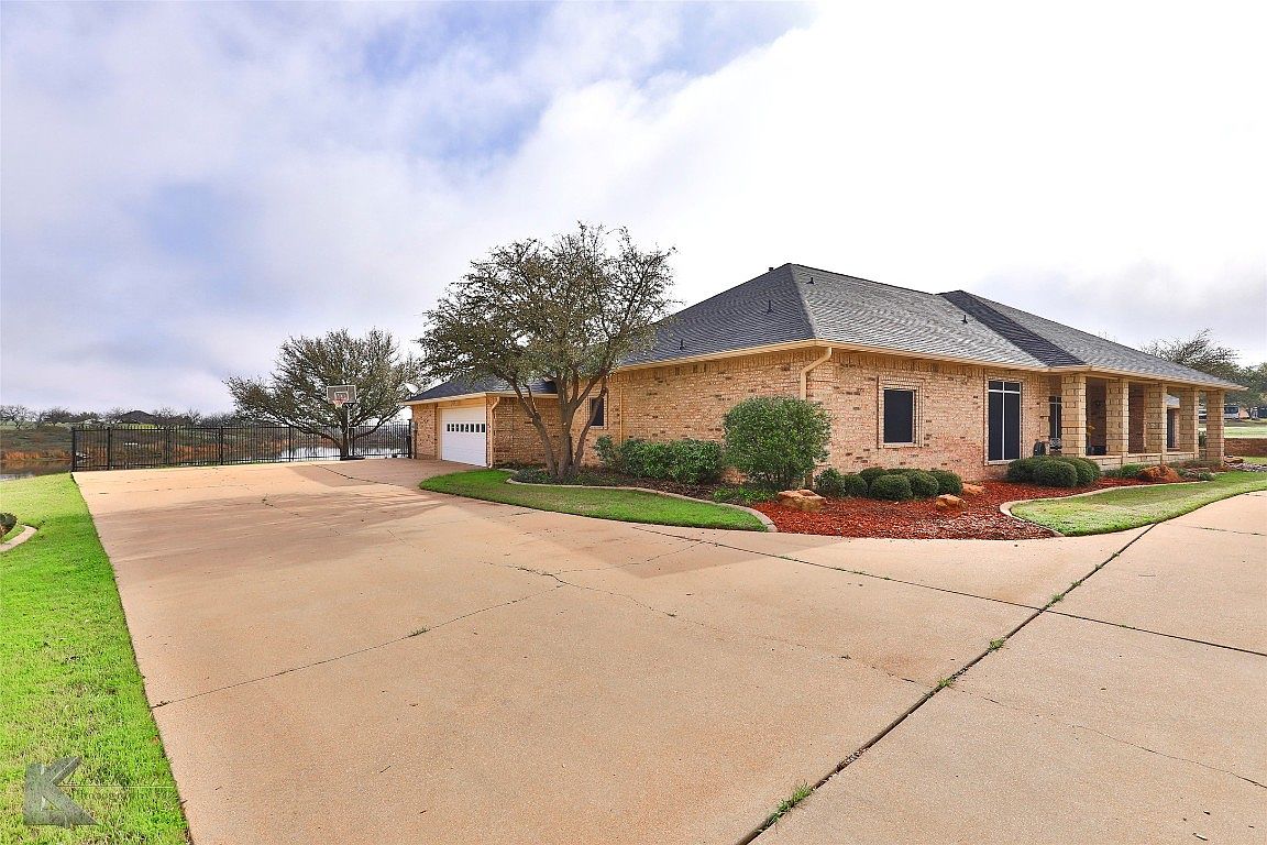 1226 Saddle Lakes Dr, Abilene, TX 79602 MLS 20568607 Zillow
