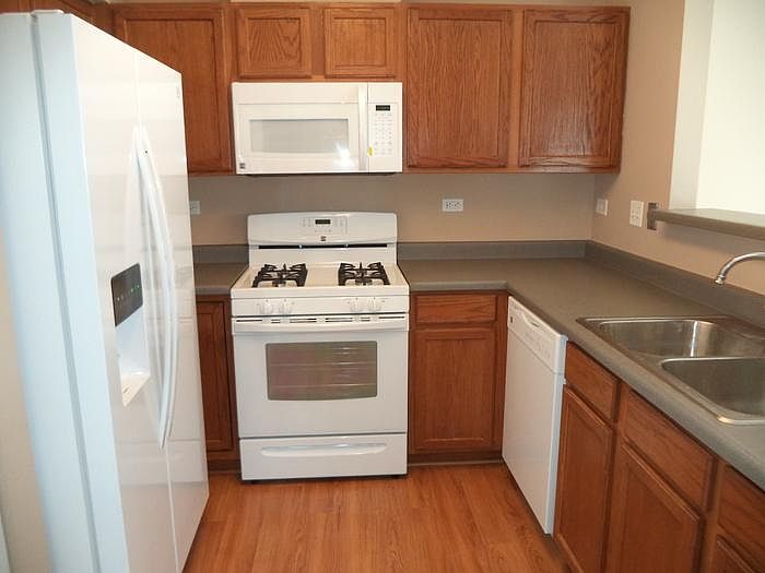 2nd image of 18553 Outpost Ct