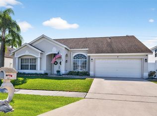 2 Meadows Park Ln, Boynton Beach, FL 33436