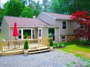 14 Mrs Franks Rd, Saugerties, NY 12477