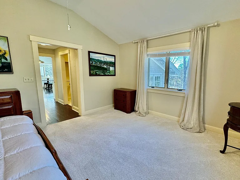 315 Bayview St — Photo 30