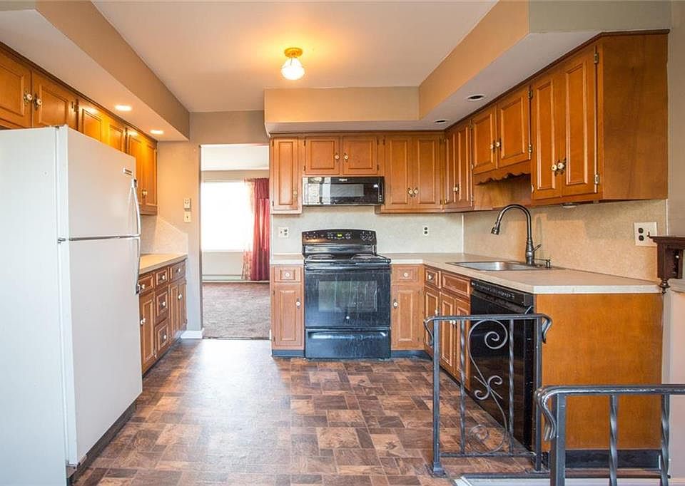 246 Cherry Hill Rd, Nazareth, PA 18064 Zillow