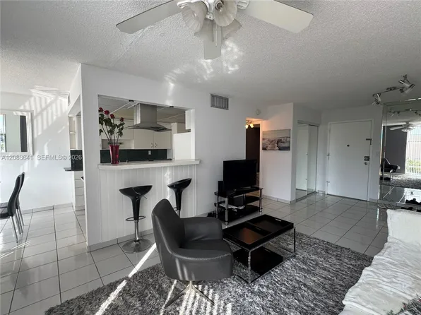200 172nd St, Sunny Isles Beach, FL