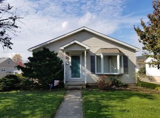 1210 2nd Ave, Hellertown, PA 18055