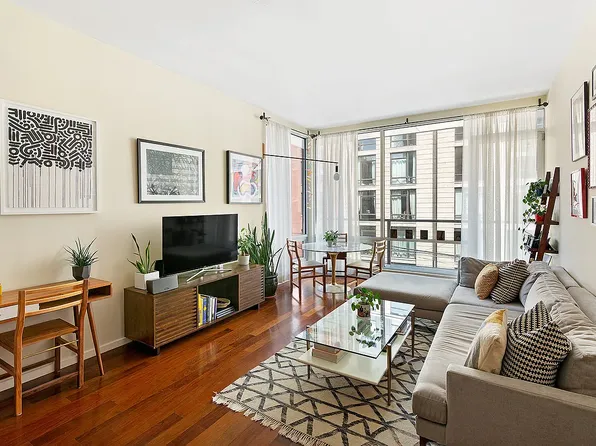 170 North 11th Street image 1 of 4