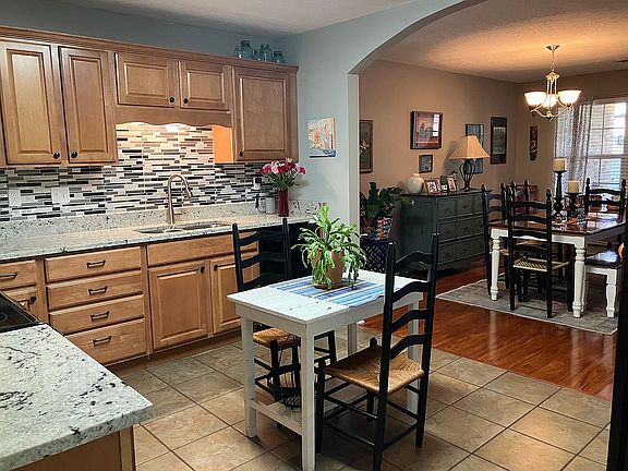 kitchen from garage door