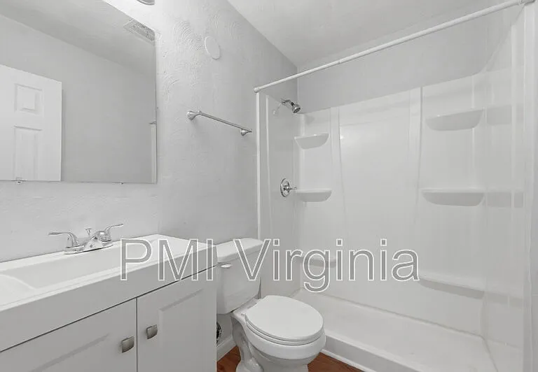 626 Chapel St — Photo 19