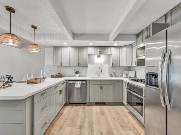 13081 Davos Dr, Truckee, CA 96161