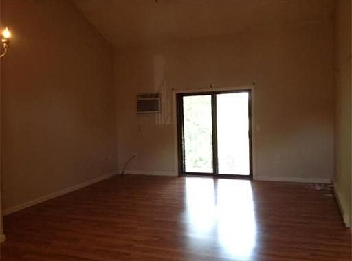 2nd image of 85 Highwood Dr