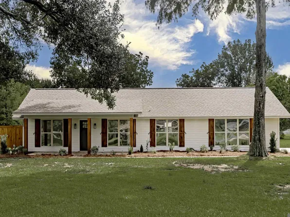7892 Robin Dr, Ventress, LA 70783