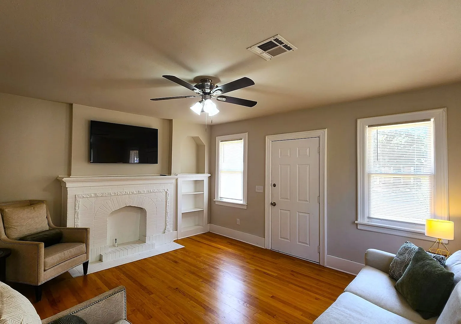 Series E - Packers Properties — Photo 4