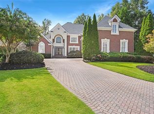 740 Crown Cv, Milton, GA 30004