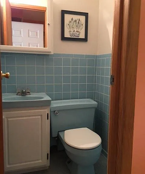 0.5 bath - 1st floor (view from the back door)