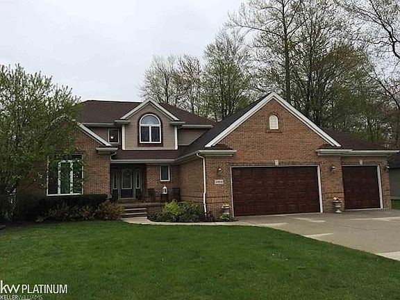 2nd image of 2894 Tanglewood Dr