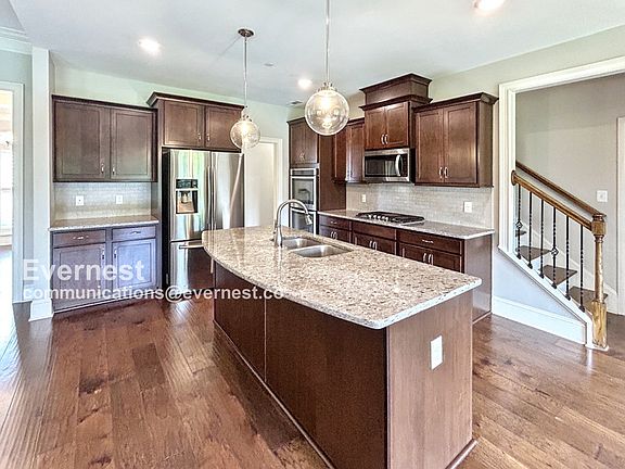 2nd image of 2141 Sugar Mill Dr