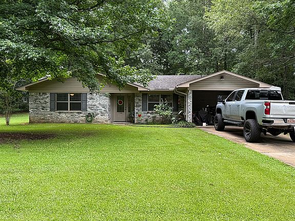 2nd image of 288 Tanglewood Dr